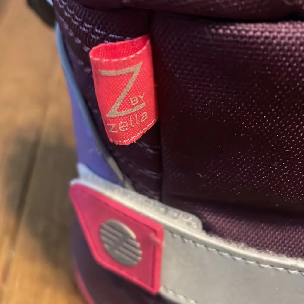 NWOT Zella Purple and pink snow boots for toddler